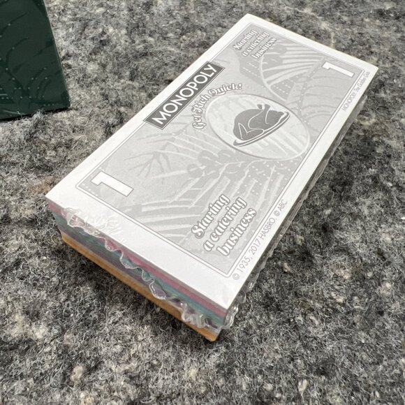 Monopoly The Golden Girls TV Show Board Game USAopoly-Mostly Sealed Parts-READ - Picture 14 of 14